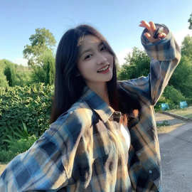 2025年新款春秋美式慵懒风格子衬衫外套女学生小个子长袖翻领上衣