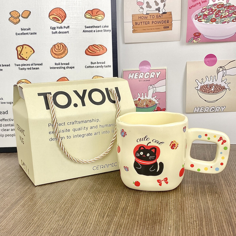 Taza de cerámica Taza de dibujos animados creativa Regalo de mano Regalo de cumpleaños lindo Taza para beber para niñas Taza de café para parejas