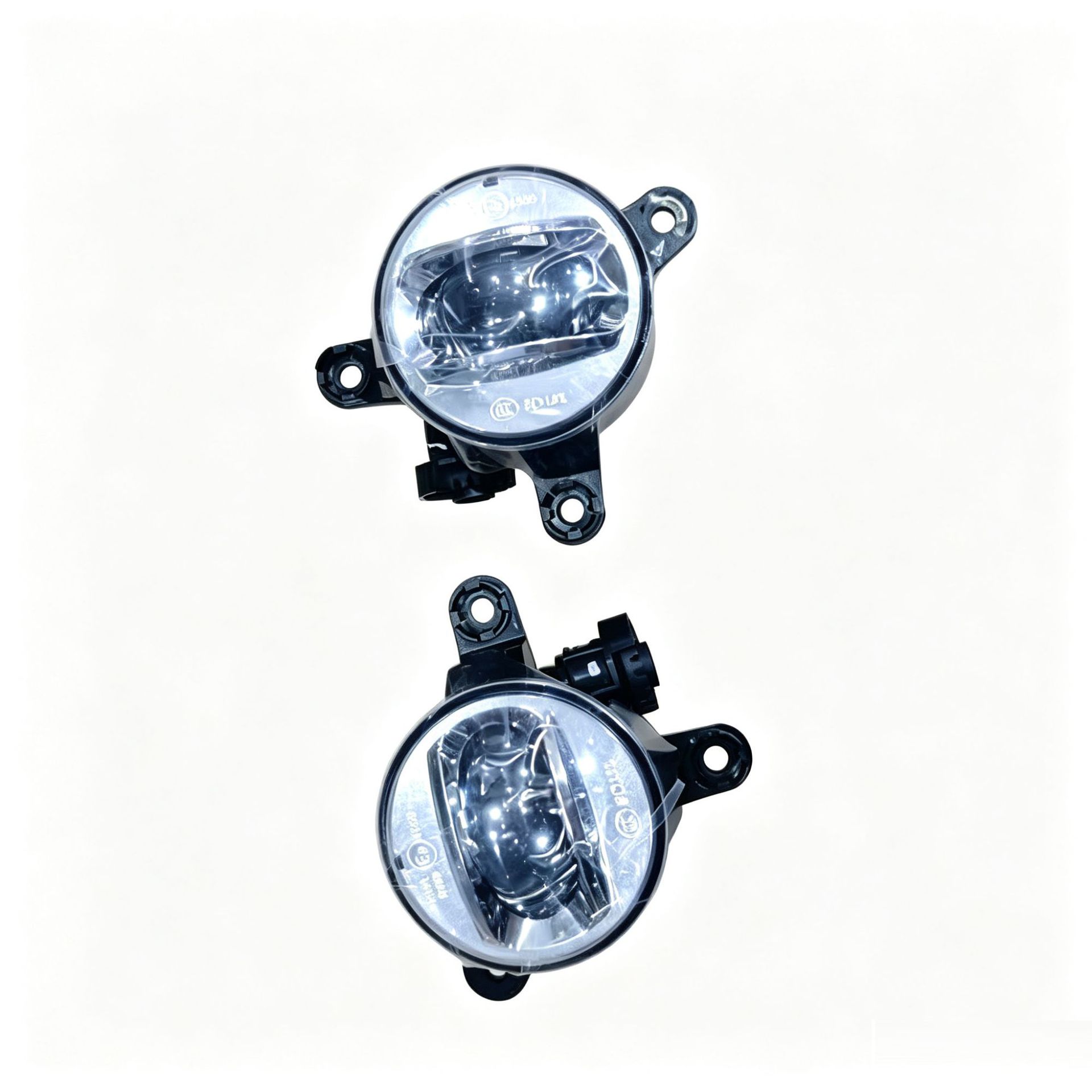 Suitable for Chery Arizzo 8 front fog lights, part numbers 605000852AA and 605000853AA