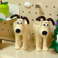 Super Cute Ceramic 3D Handheld Chief Dog Egg Trinket Stand Beauty Egg Tray Creative Jewelry Storage Dog Decor