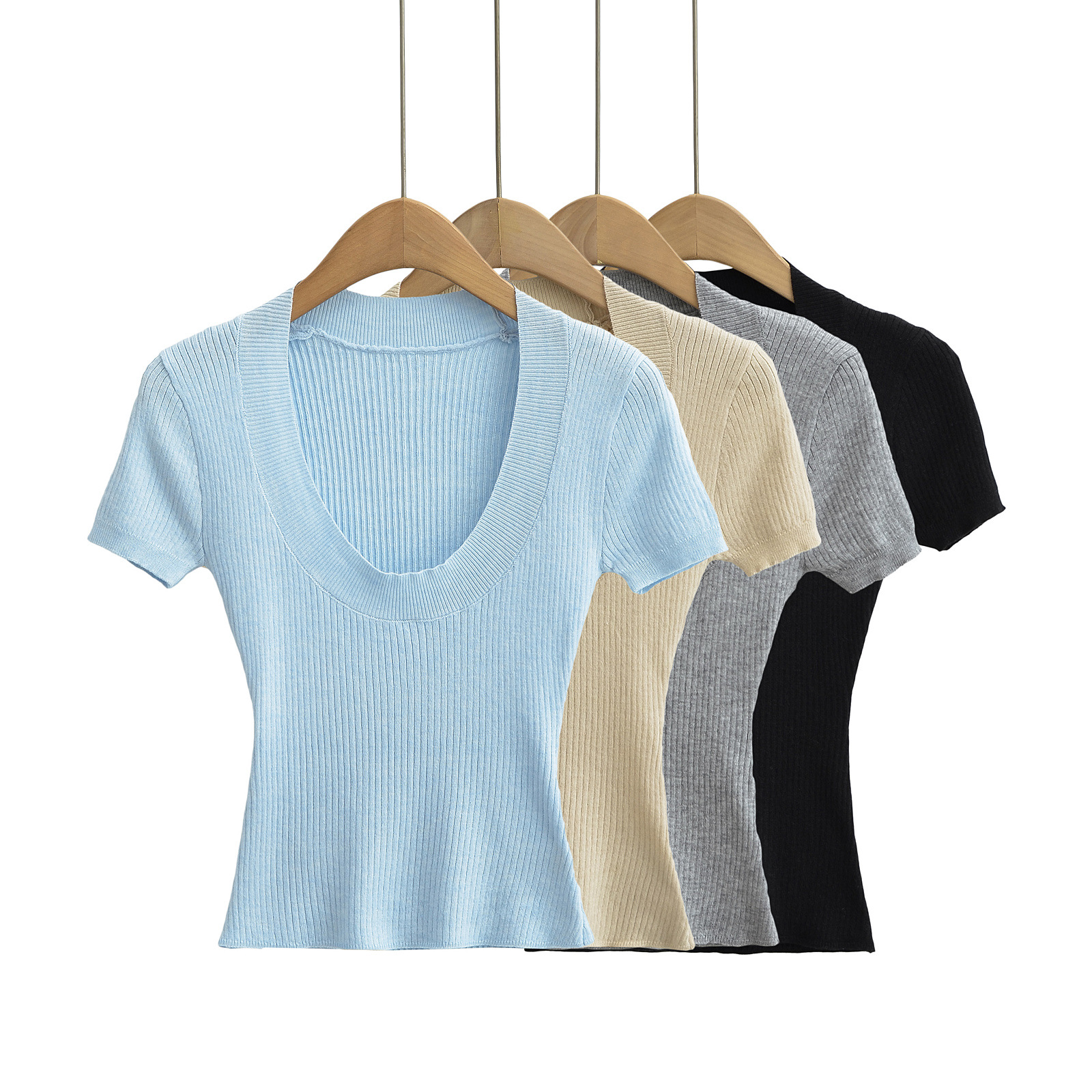 Spring sexy elastic fitted knitted sweater with a round collar