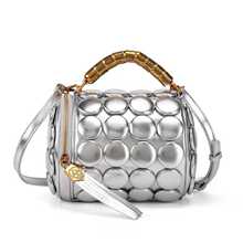 �����¿�Ů�AͲ�������ֹ�PUƤ�μ�б����������͹��o�۰ٴ����