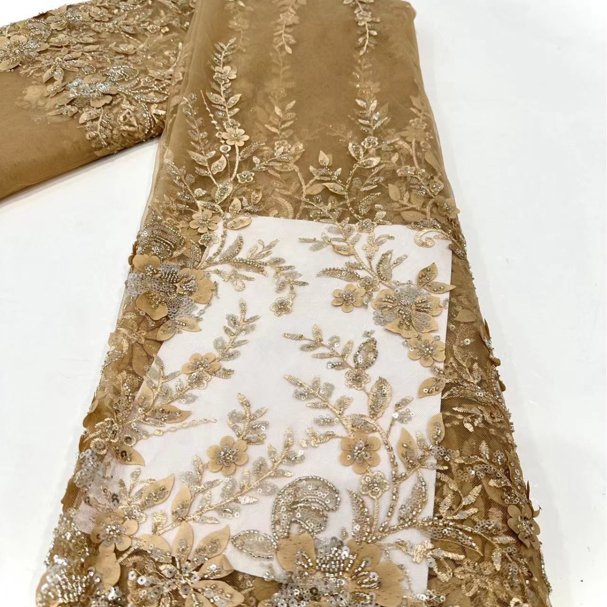 Tubo de bordado de perlas de clavos pesados bordado de perlas tela de malla de bordado de alta gama vestido vestido vestido vestido de noche tela
