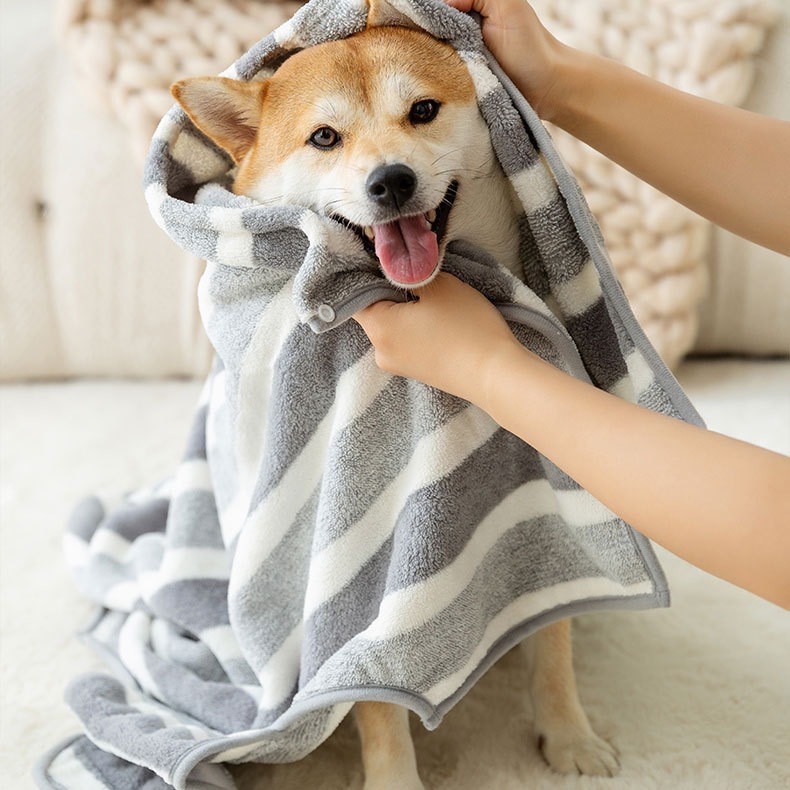 ペットバスローブ 強力吸水速乾 コーラルベルベット 犬用バスローブ バスタオル 猫用バスタオル バスペット用品|undefined