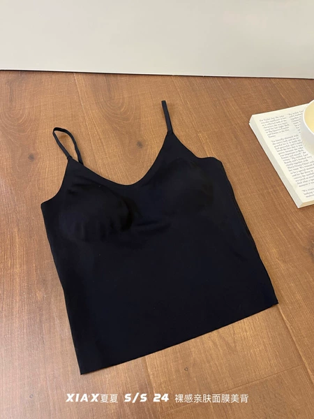 6893 elegant black
