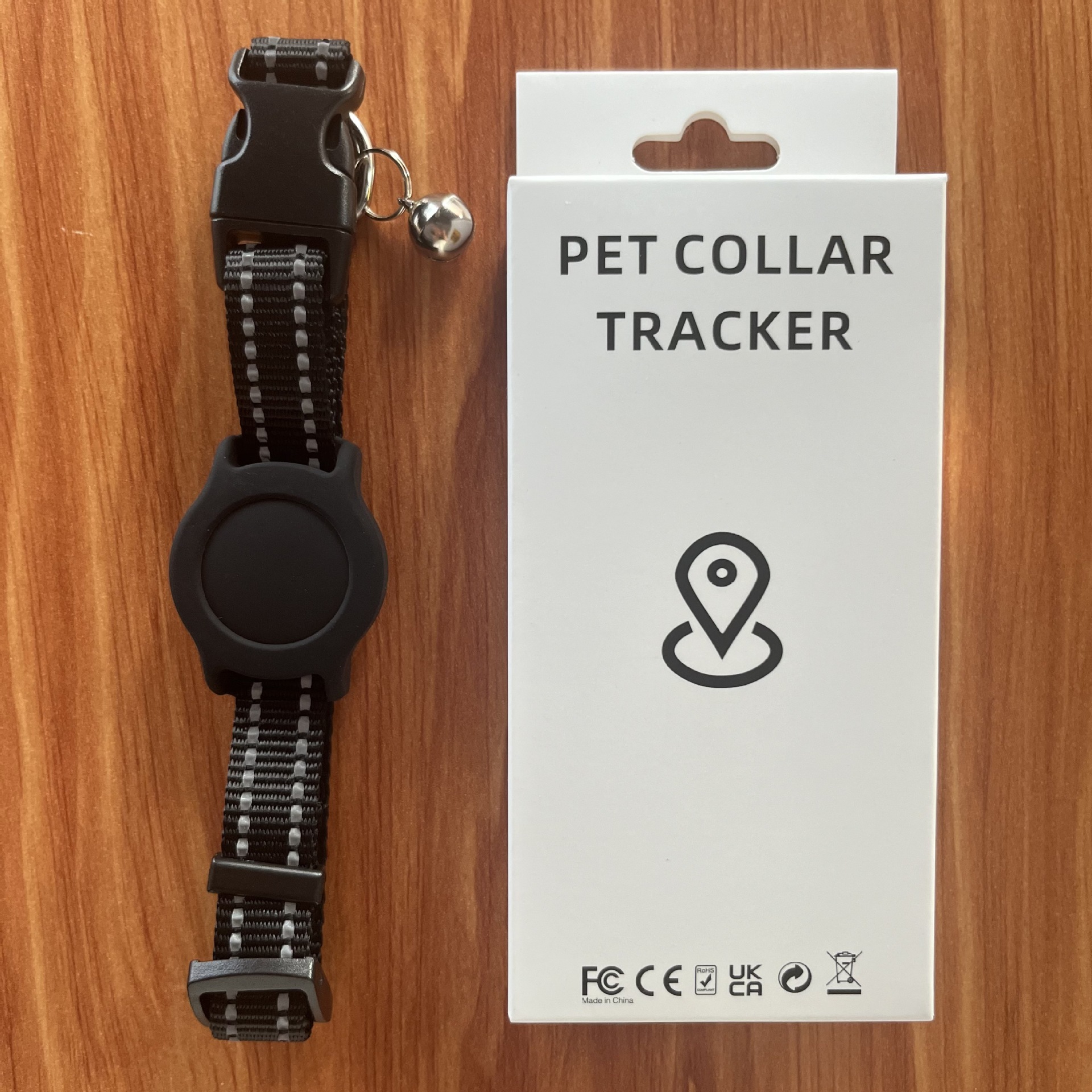 Google, black choker