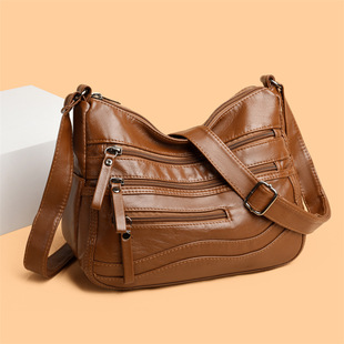 ܛƤС����Ů�¿�r��б�拌�������e���������QˮϴƤ�μ�б���