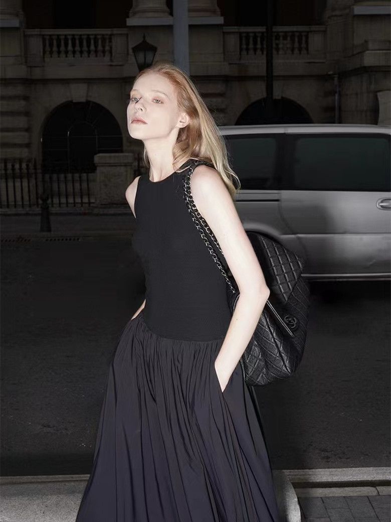 Minimalist Casual Temperament Sports Vest Dress 19 O1CN01Xf3jGl1LIubLzr83a !!2205037251277 0 cib