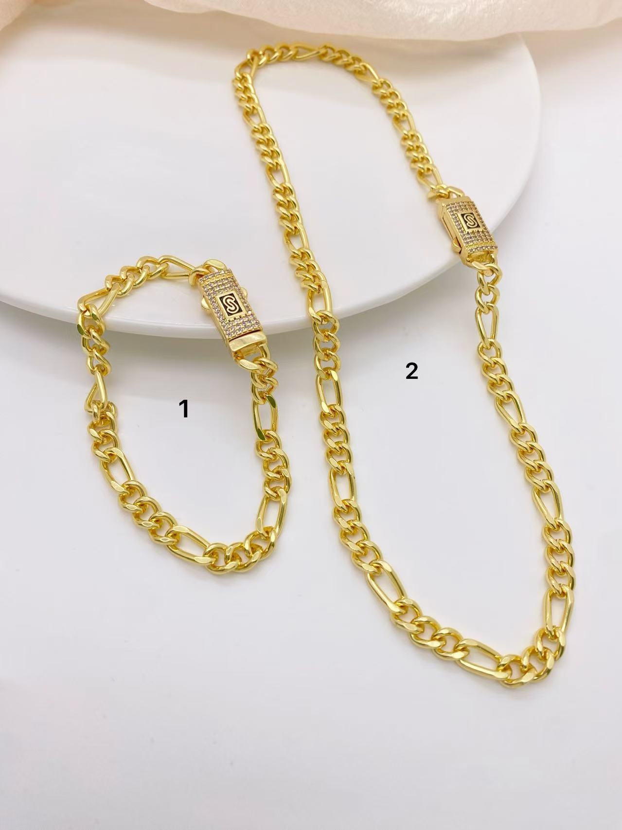 Lina Girl European And American Cross-Border Fashion Personality Metal Multi-Layer Necklace Hip-Hop Exaggerated Thick With_voghion.com