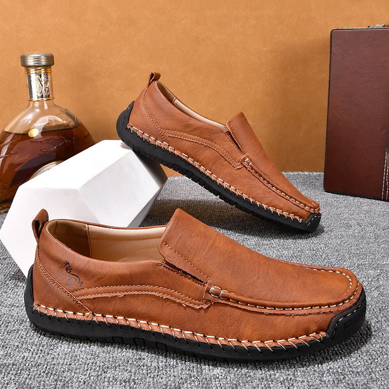 2025男鞋户外休闲鞋一脚蹬平底手工皮鞋春低帮大码跨境乐福牛皮面