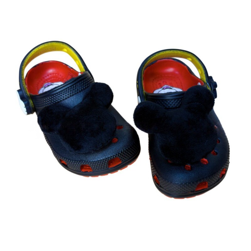 Croc Shoes Mickey Mouse Second-Generation Collaboration Model Adult Croc Shoes Unisex Cartoon Beach Shoes Closed-Toe Sandals Wholesale