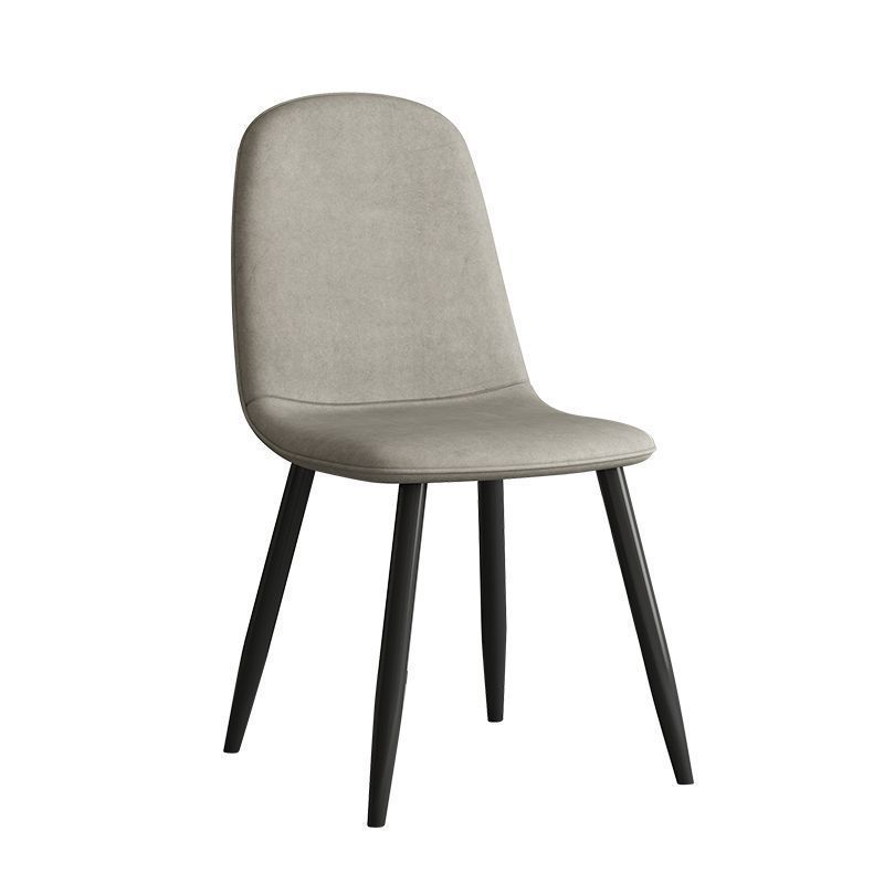 Sillas de comedor sillas de ocio domésticas nórdicas lujosas sillas de respaldo de hierro forjado modernas y simples sillas de mesa de negociación sillas de comedor