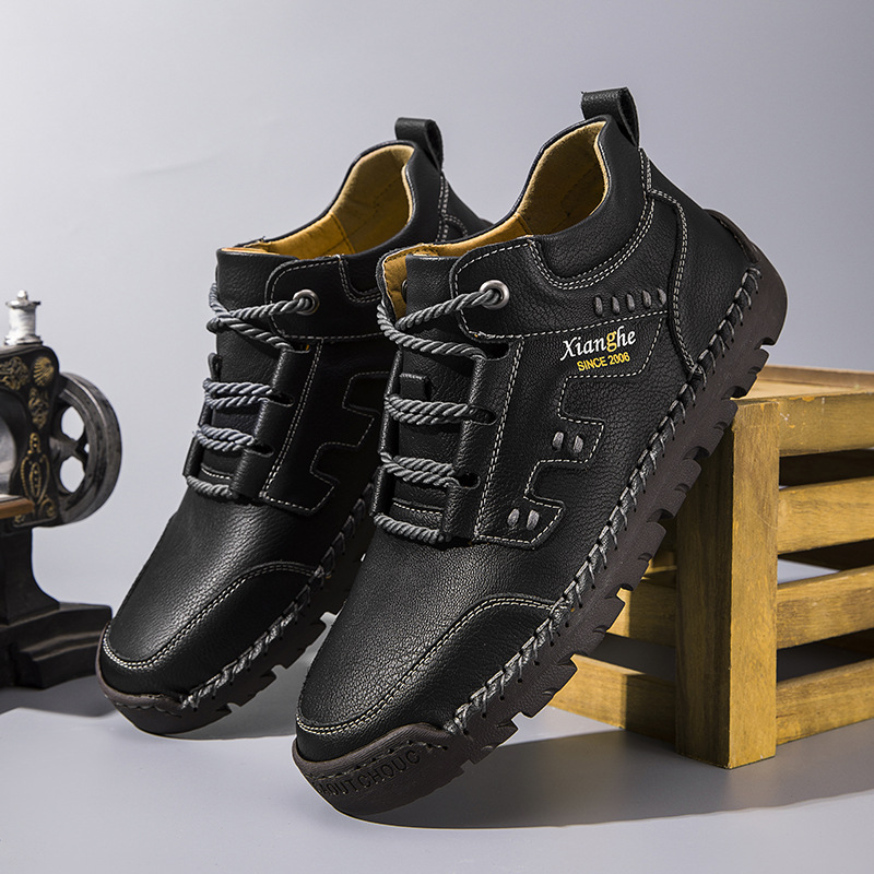 Fashionable lace-up hand-stitched large-size outdoor Martin boots