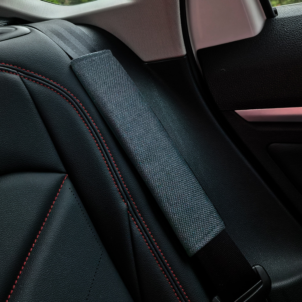 Protector de Hombro para Cinturón de Seguridad de Coche en Poliéster Cómodo