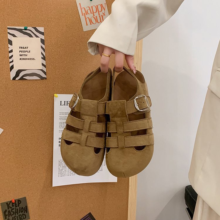 Vintage hueco sandalias romanas mujeres primavera y verano 2026 usar un pedazo de fondo grueso de moda casual sandalias Birken explosión