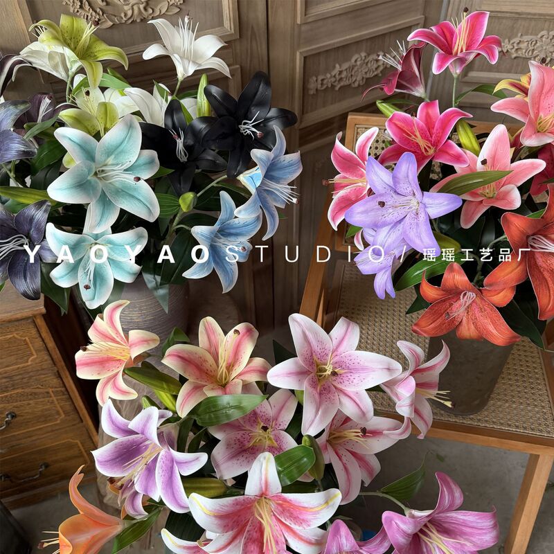 3D Printed Small Lily with 2 Flowers and 1 Bud, Lily Artificial Flower, Fake Flower Decoration, Floral Arrangement, Flower Arrangement, Photography Props