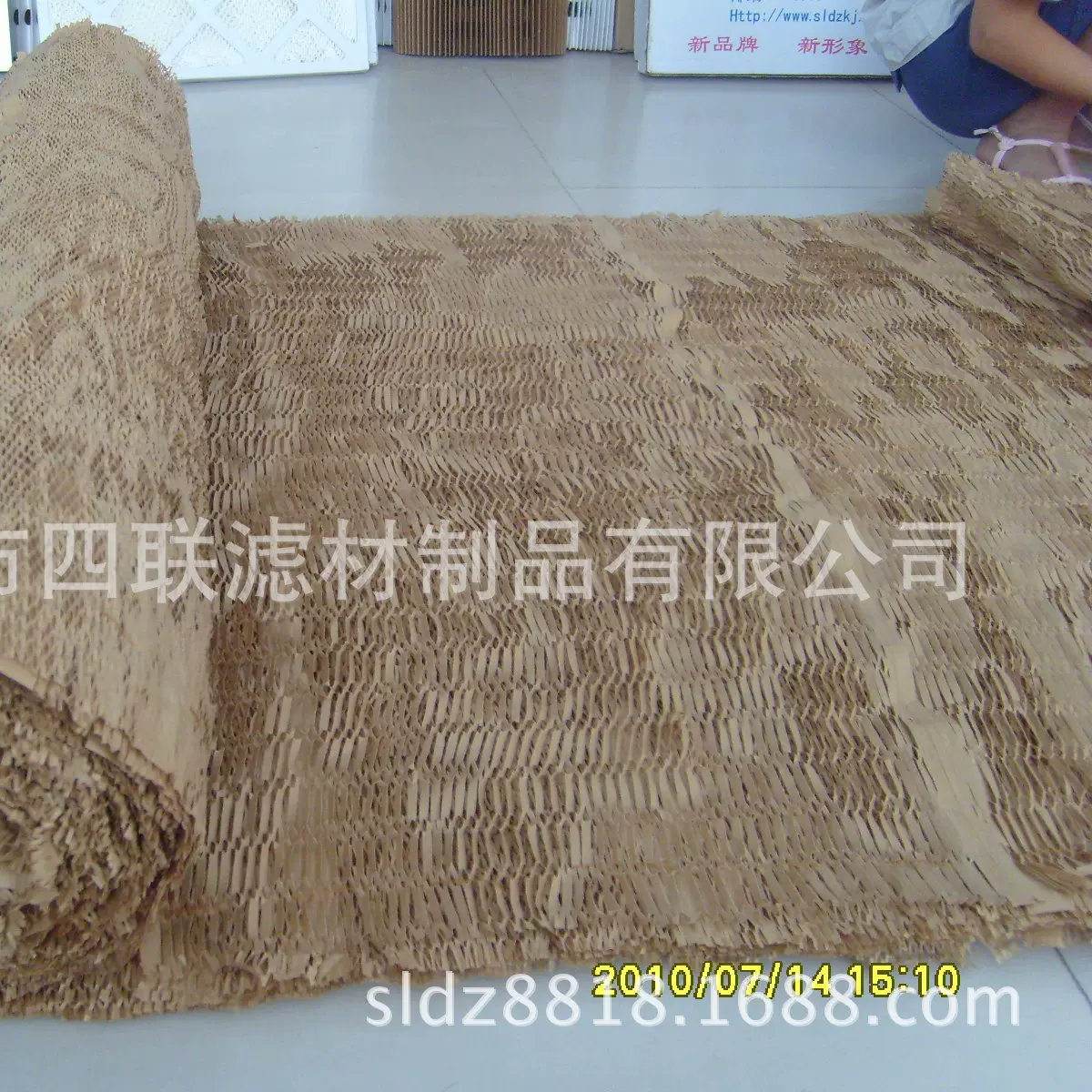 多层网格过滤纸 江苏多层粉尘过滤纸供应   蜂窝状网格过滤纸