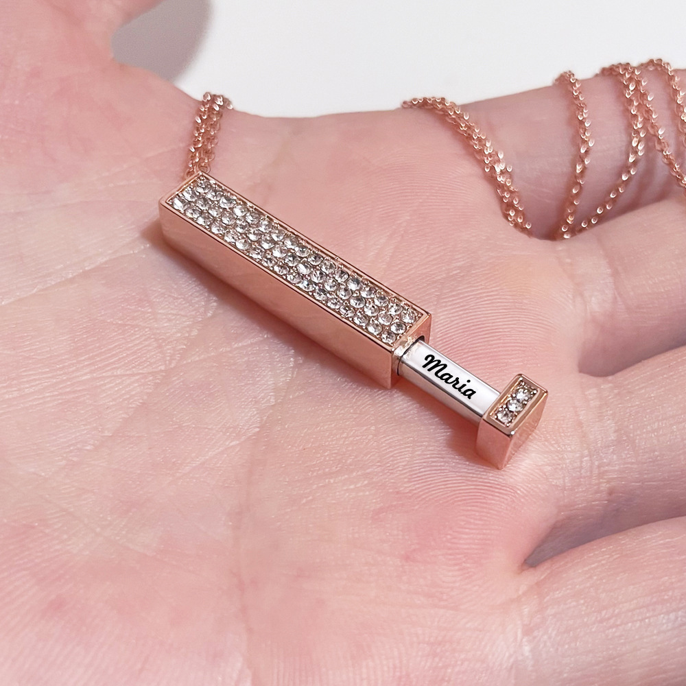 Necklace Image 6