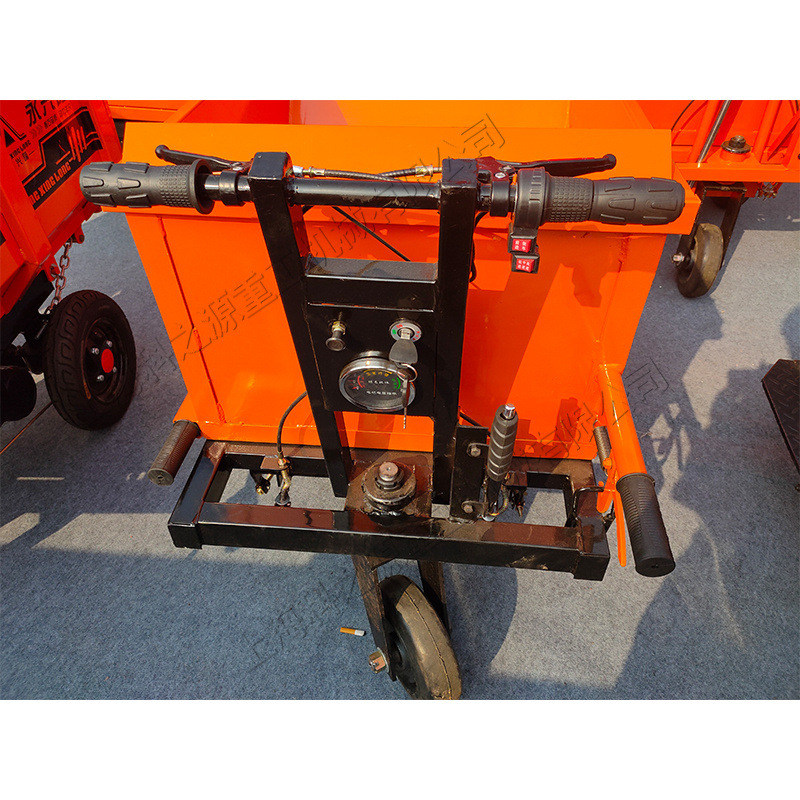 电动三轮灰斗车 室内装修小型拉沙拉土车 原地360度转圈翻斗车