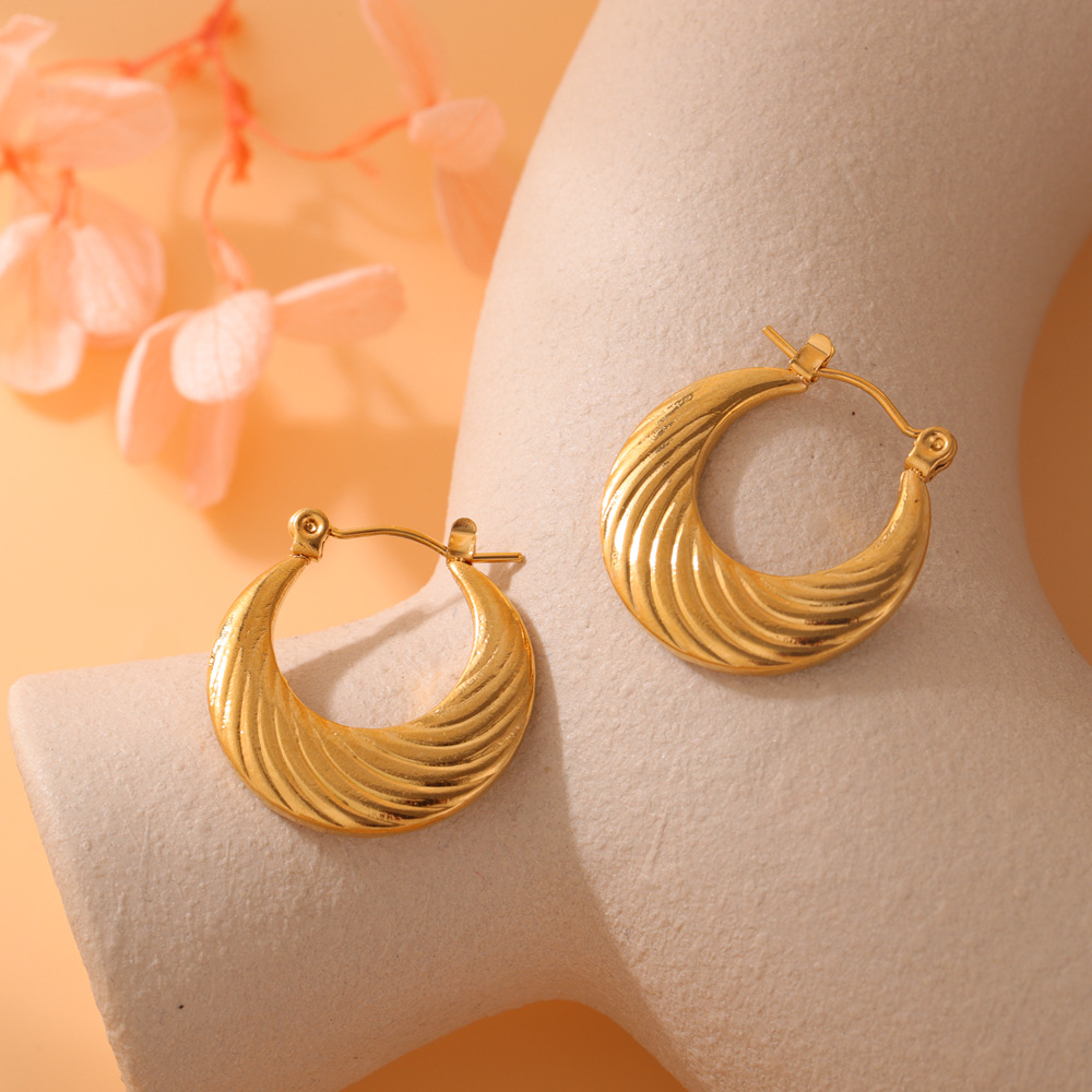 Pendientes de acero inoxidable estilo europeo, minimalista y ligero