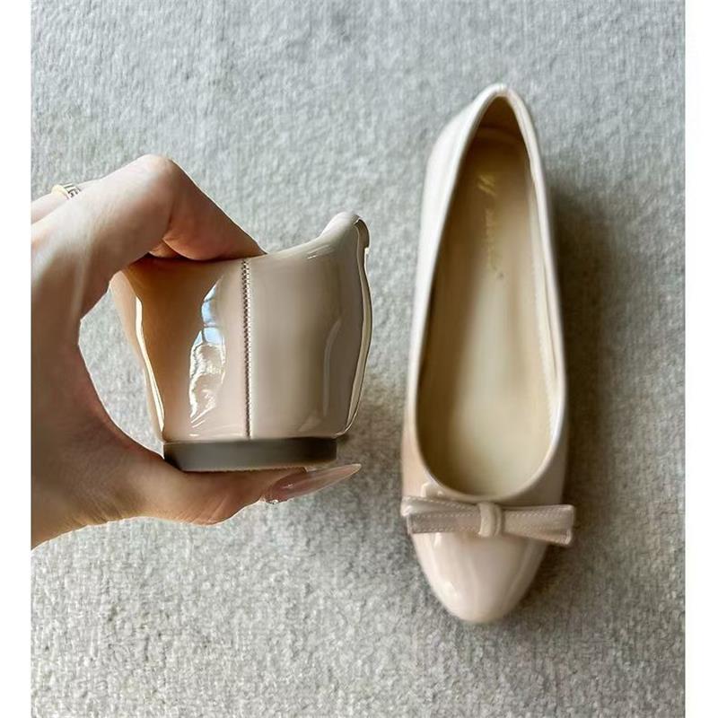Hermoso arco rosa desnudo un pedazo de zapatos de una sola mujer 2026 primavera y verano nuevos zapatos de ballet de viaje retro