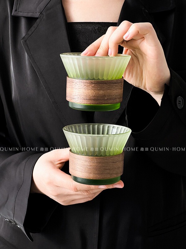 順皿 ~ 大衆グラデーション緑縦紋グラス家庭用飲水コップ高級感軽贅沢コーヒーカップ冷たい飲み物カップ|undefined