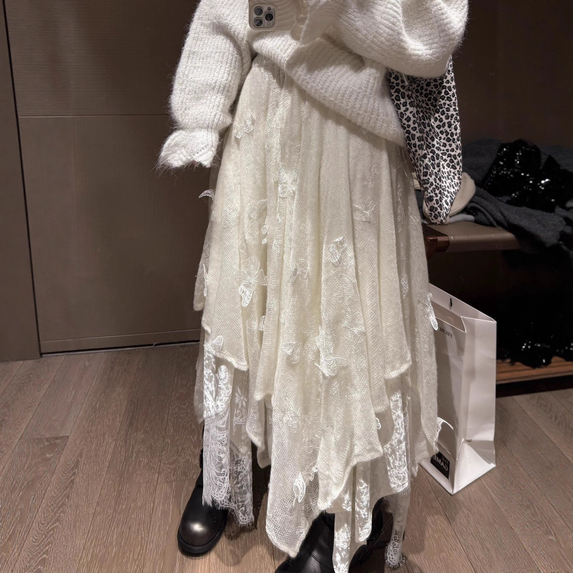 法式重工刺绣蝴蝶结不规则大摆蕾丝针织半身裙女秋冬高级感仙女裙