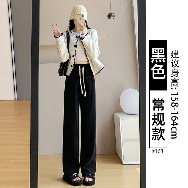 European-style corduroy wide-leg pants for women, autumn/winter 2026 new collection, high-waisted, straight-leg, loose fit, casual style, suitable for petite figures