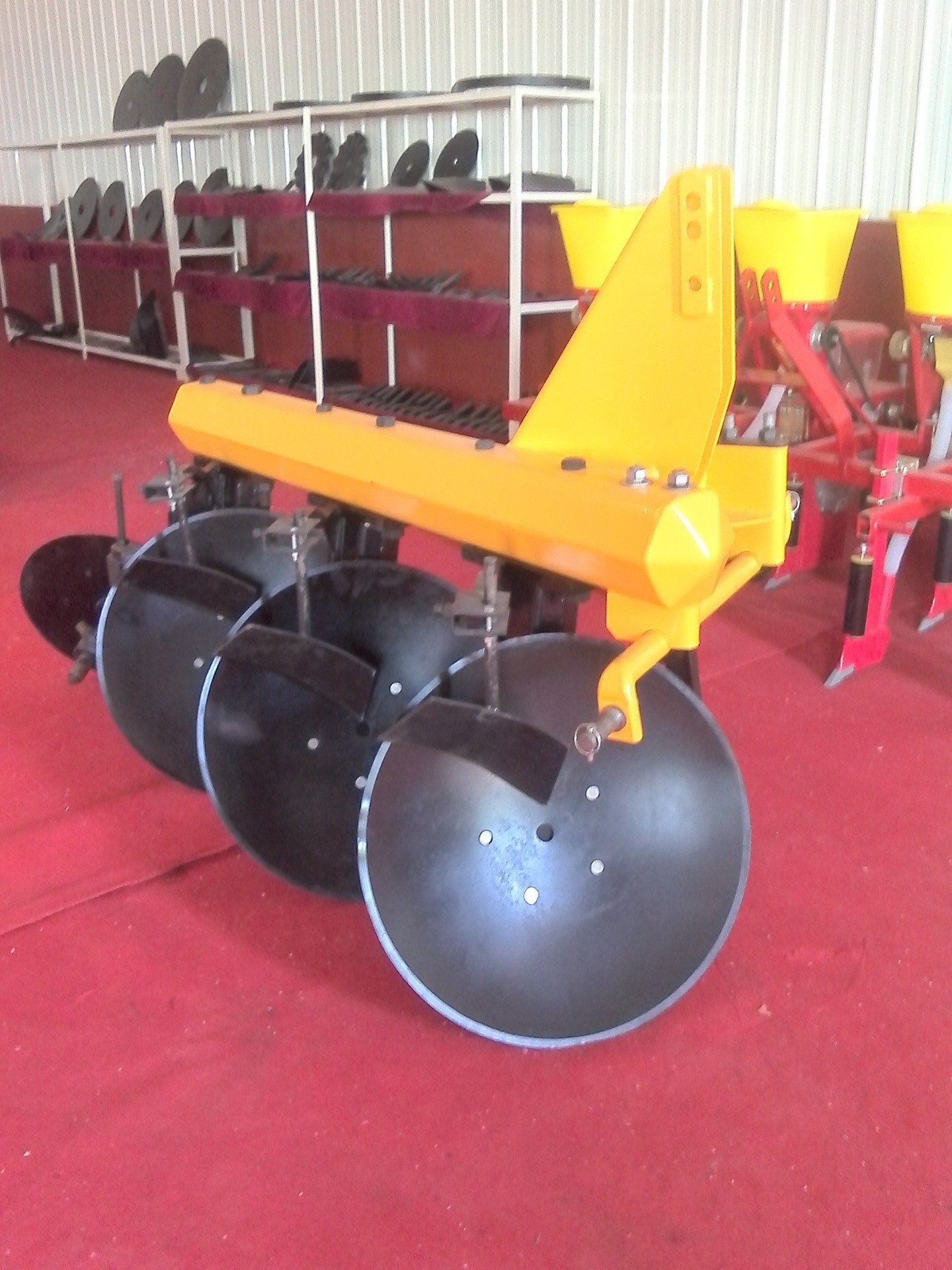 厂家供应圆盘犁销售六角管子犁1LY 3拖拉机配圆盘犁