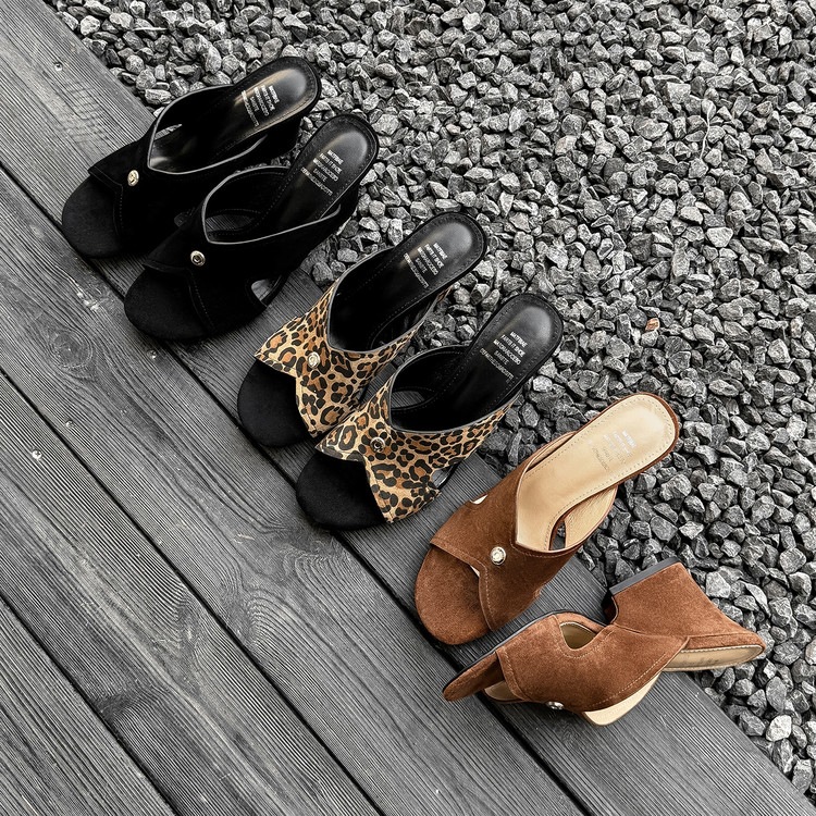 Sandal nữ da cừu hở mũi quai chéo gót xuồng 5 cm — màu nâu, Trang chủ, màu đen chi tiết 104
