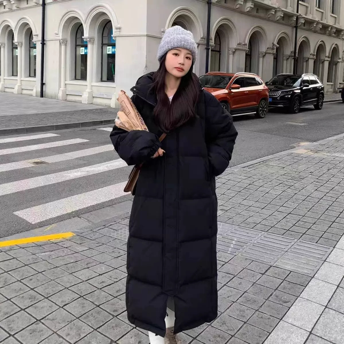 十三行冬季新款韩版黑色长款过膝面包服白鸭绒羽绒服女装批发货源