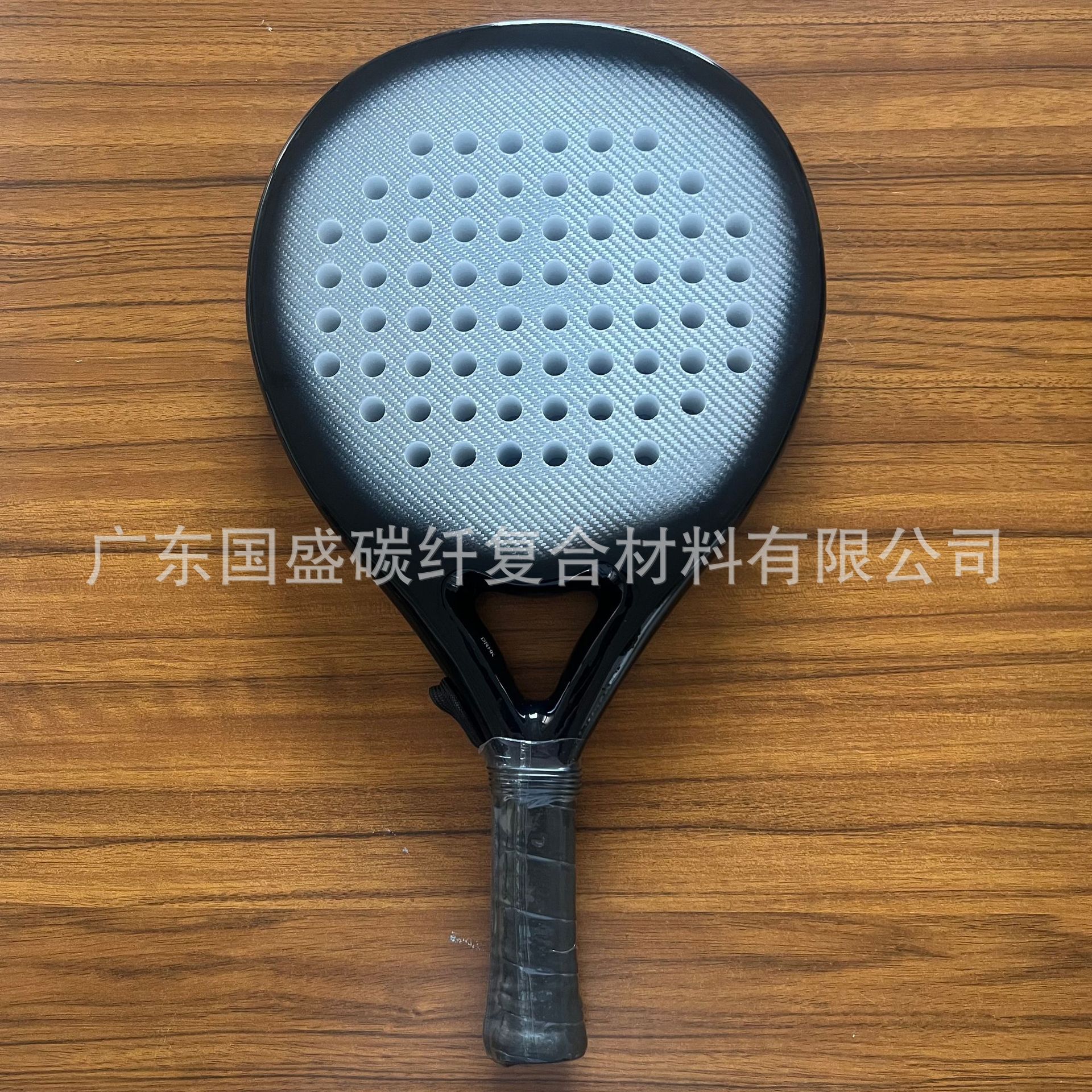Beach Racket Can Be Customized 3K/12K/18K Carbon Fiber High-Quality Squash Racket 3D Surface Eva Center Material Padel