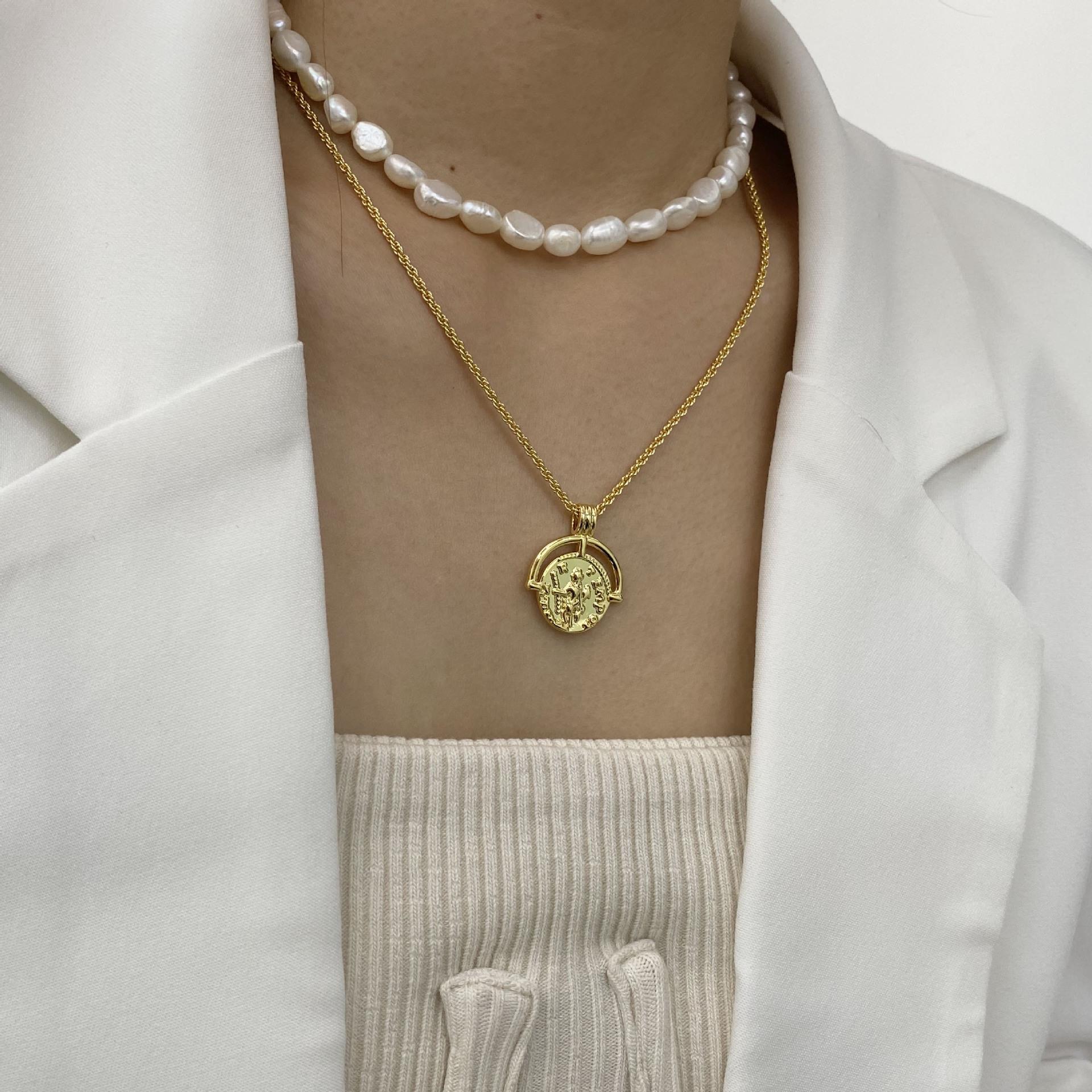 Fashion Round Pearl Copper Beaded Layered Necklaces 1 Piece