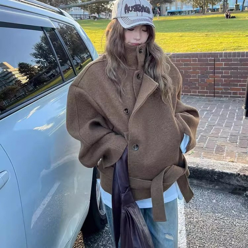 Women's 2026 new autumn and winter high-end short wool coat with a stand-up collar, suitable for petite figures, featuring a tie waist