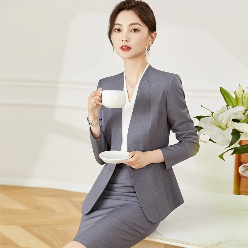 Suit