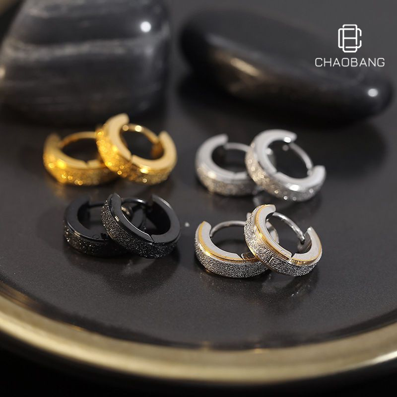 New Korean fashion hip-hop men's earrings popular frosted men's earrings personalized fashion niche high-grade earrings