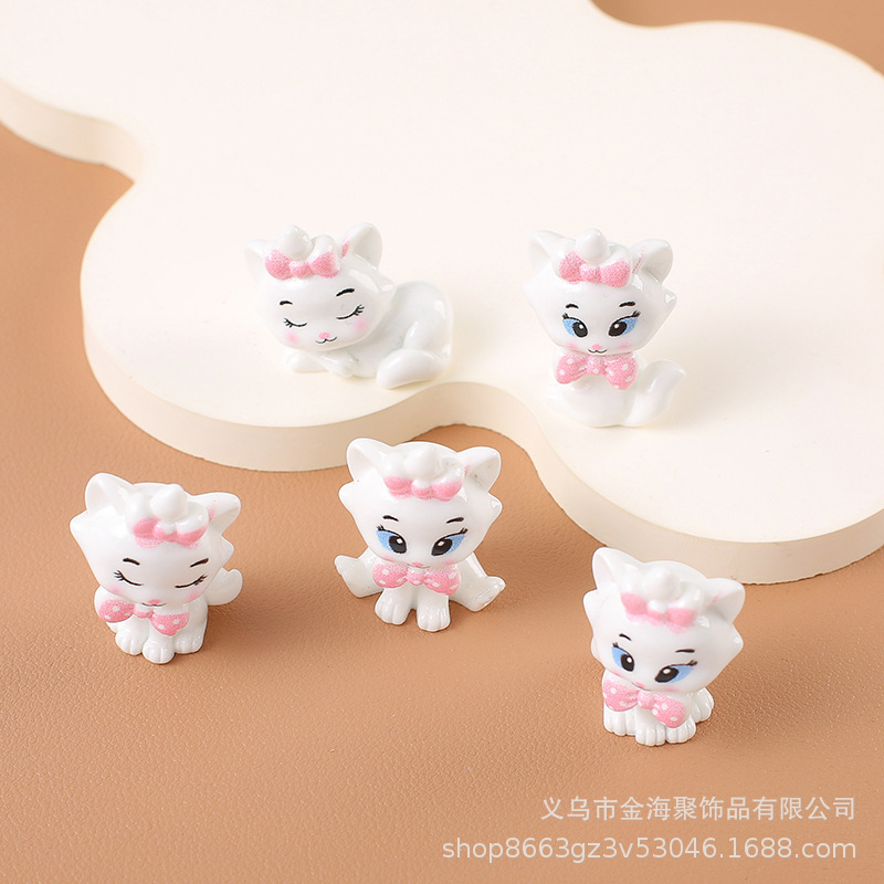 Cute Cartoon 3D Mary Cat Resin Ornament DIY Cream Glue Handmade Car Decoration Keychain Pendant