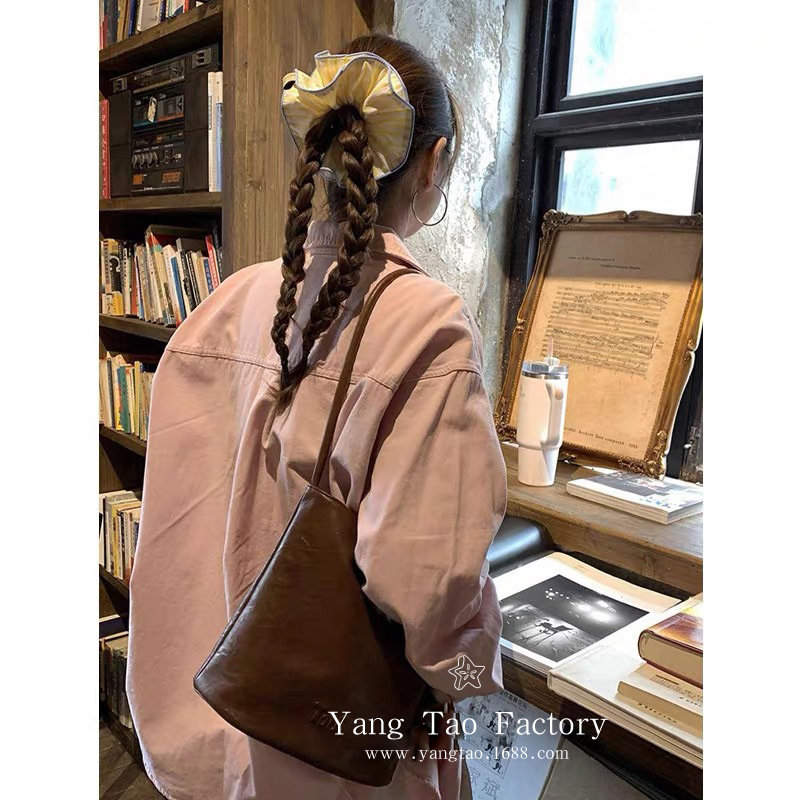 Nuevo anillo de intestino a rayas de alta gama, cuerda para el cabello, lazo para el cabello francés para niña, cuerda para el cabello, lazo para el cabello de doble capa coreana