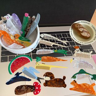 Europe and the United States hot sale cartoon hair comb cute dog swan acetate comb color matching texture wide tooth makeup comb wholesale