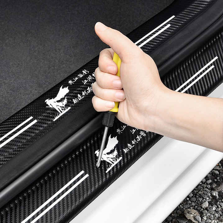 Barras de umbral de automóviles pegatinas protectoras anti-rascaraduras pegatinas decorativas de fibra de carbono cuero bienvenida pedaleos de puerta