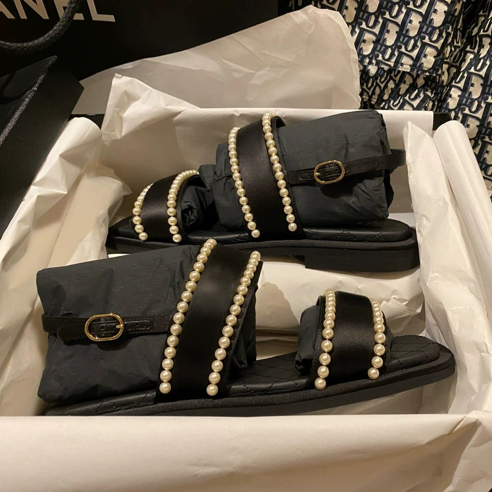 Версия из овчины ~ сандалии из натуральной кожи с ремешком на спине из французского жемчуга для женщин, новые летние сказочные римские сандалии на плоской подошве с открытым носком