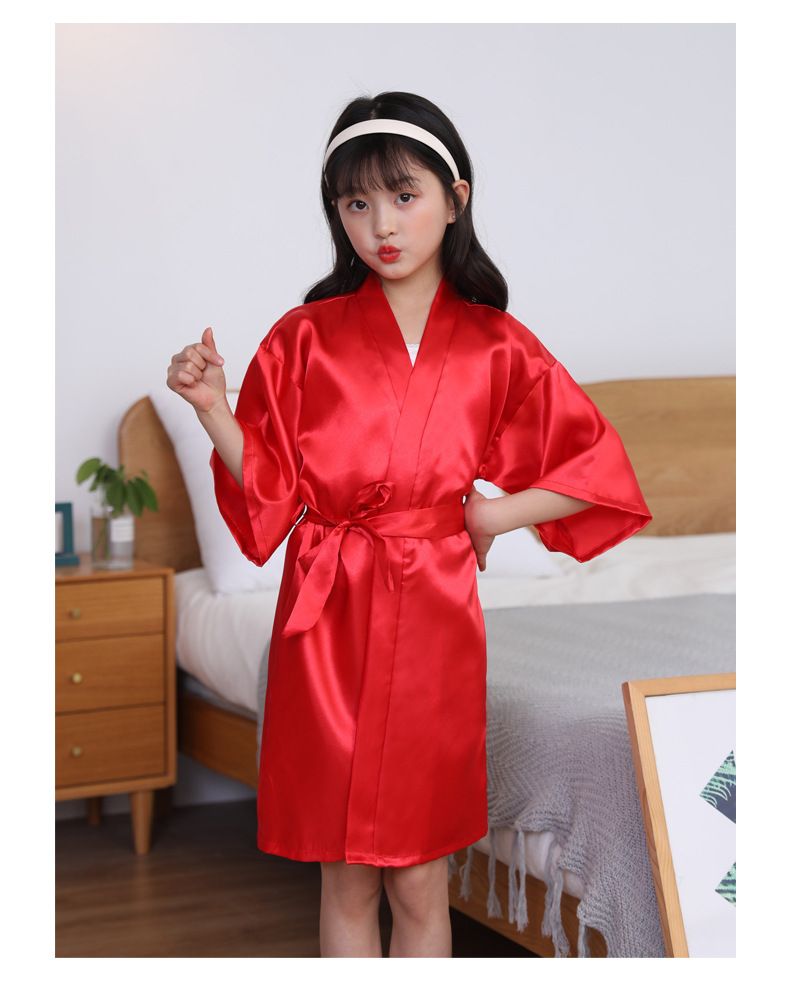 GraceChic Kinder-Sommernachthemd, neuer europäischer und amerikanischer Stil, einfarbiger, mittellanger Satin-Bademantel für Mädchen_voghion.com