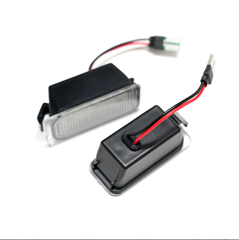Suitable for Ford Fiesta Focus Galaxy C-Max S-Max Mondeo Escape Jaguar License Plate Light