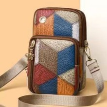 �羳���I���S�߼��|�аٴ�С���μ��Ů���¿�r�аٴ�Ů��ײɫ��