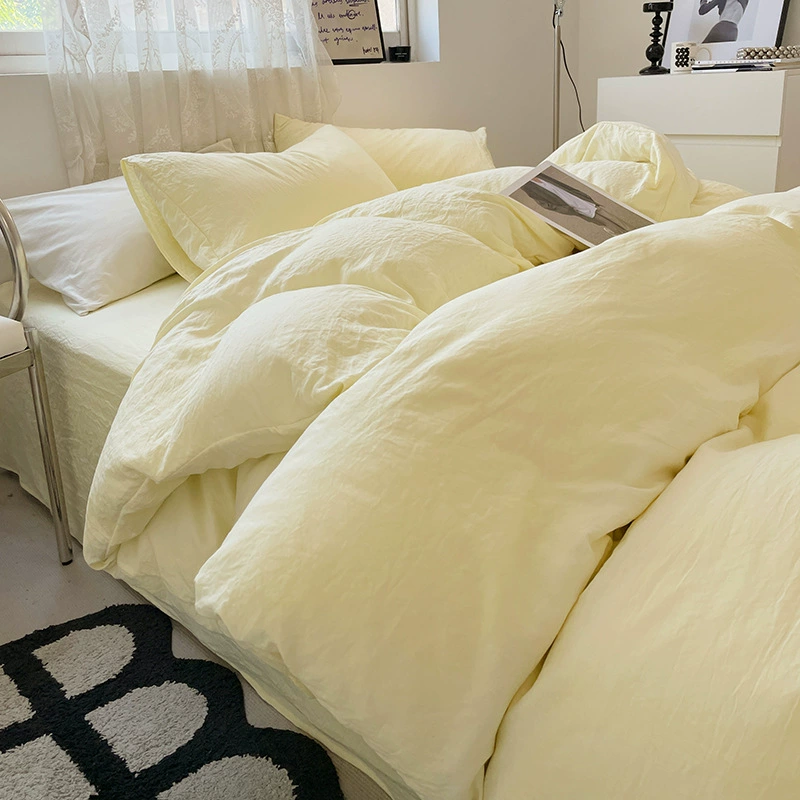 Постельный комплект — Spring bed linen, 3‑ или 4‑компонентный, ткань с мягкой кожей, различные размеры