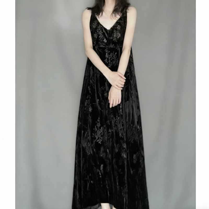 Loose V-Neck Velvet Printed Slip Dress with Drape Effect, Sleeveless Tank Dress, Ultra-Long Strap Dress, Long Dress Loose V-Neck Velvet Printed Slip Dress with Drape Effect, Sleeveless Tank Dress, Ultra-Long Strap Dress, Long Dress