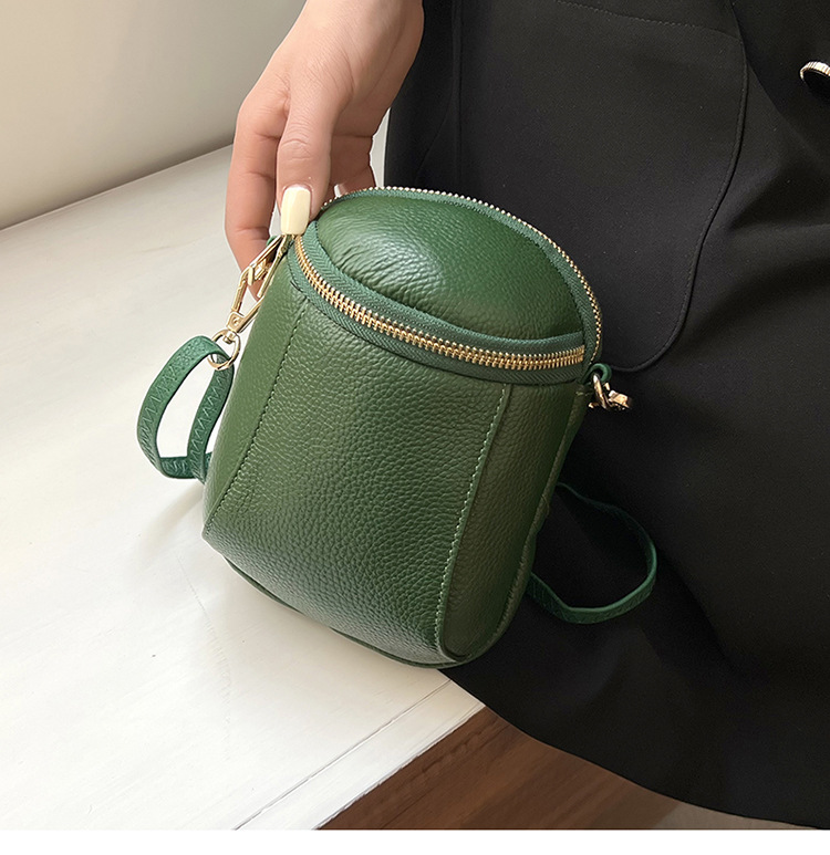 294g Weight Polyester Lining Material Sewing Thread Fashion Element Zipper Closure Type Single Shoulder Strap Strap Type Crossbody Bag Bags Type Casual Occasion Genuine leather Material Solid Color Pattern All Seasons Season Women's Gender Streetwear Style Shell Shape Women's Solid Color Genuine Leather Sewing Thread Zipper Phone Wallets 19