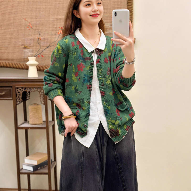 Printed Knitted Cardigan 2025 Autum New Style Literary Casual Loose Round Neck Outer Top Women's Cardigan Jacket