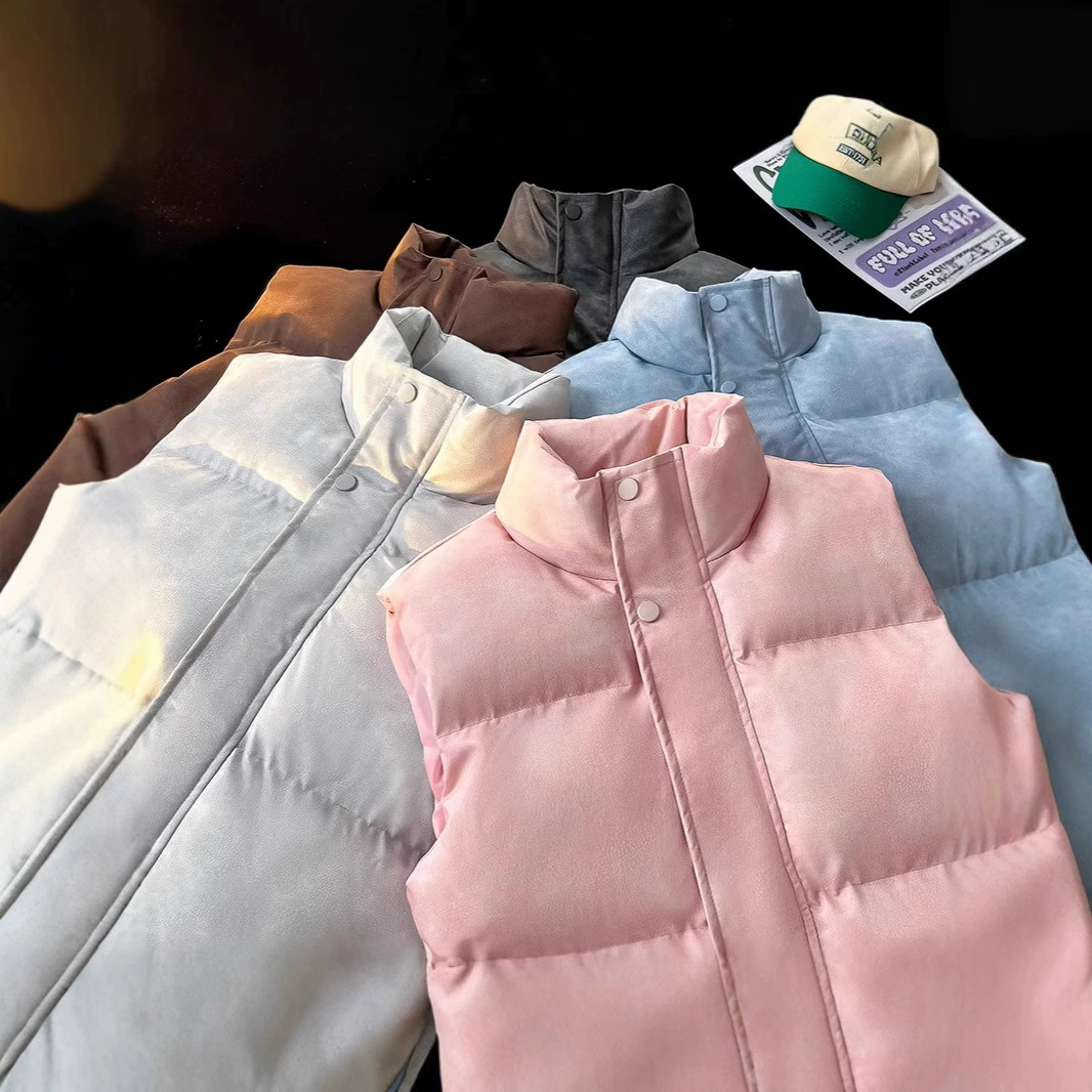 2024 зимняя новая одежда для мальчиков утолщает ветер в Гонконге