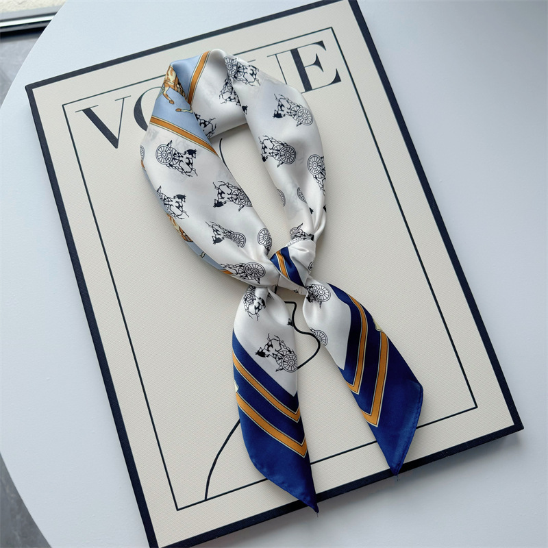 Primavera y verano nueva bufandas de impresión de letras de satén 70 × 70 bufandas de seda pequeñas bufandas cuadradas de alta calidad bufandas de estilo francés